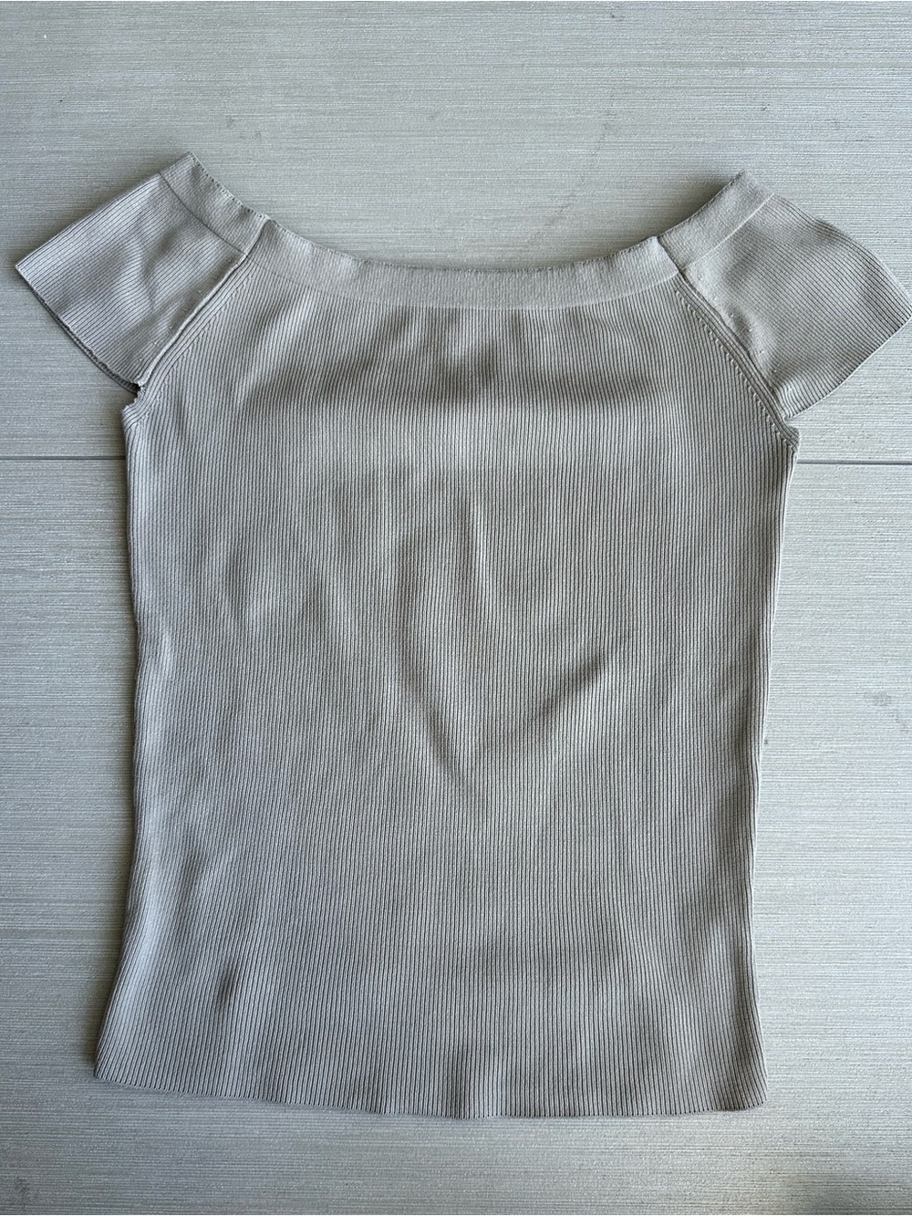 Zara Ribbed Off-Shoulder Crop Top in Cream